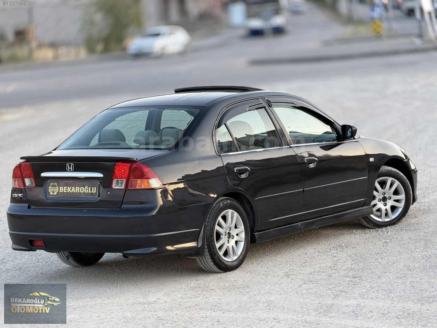 Galeriden Honda Civic 1.6i VTEC ES 2004 Model Ankara 245.000 km Füme 3