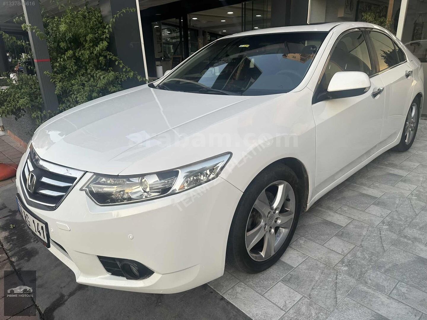 Galeriden Honda Accord 2.0 Executive 2012 Model Antalya 270.000 km Beyaz 7