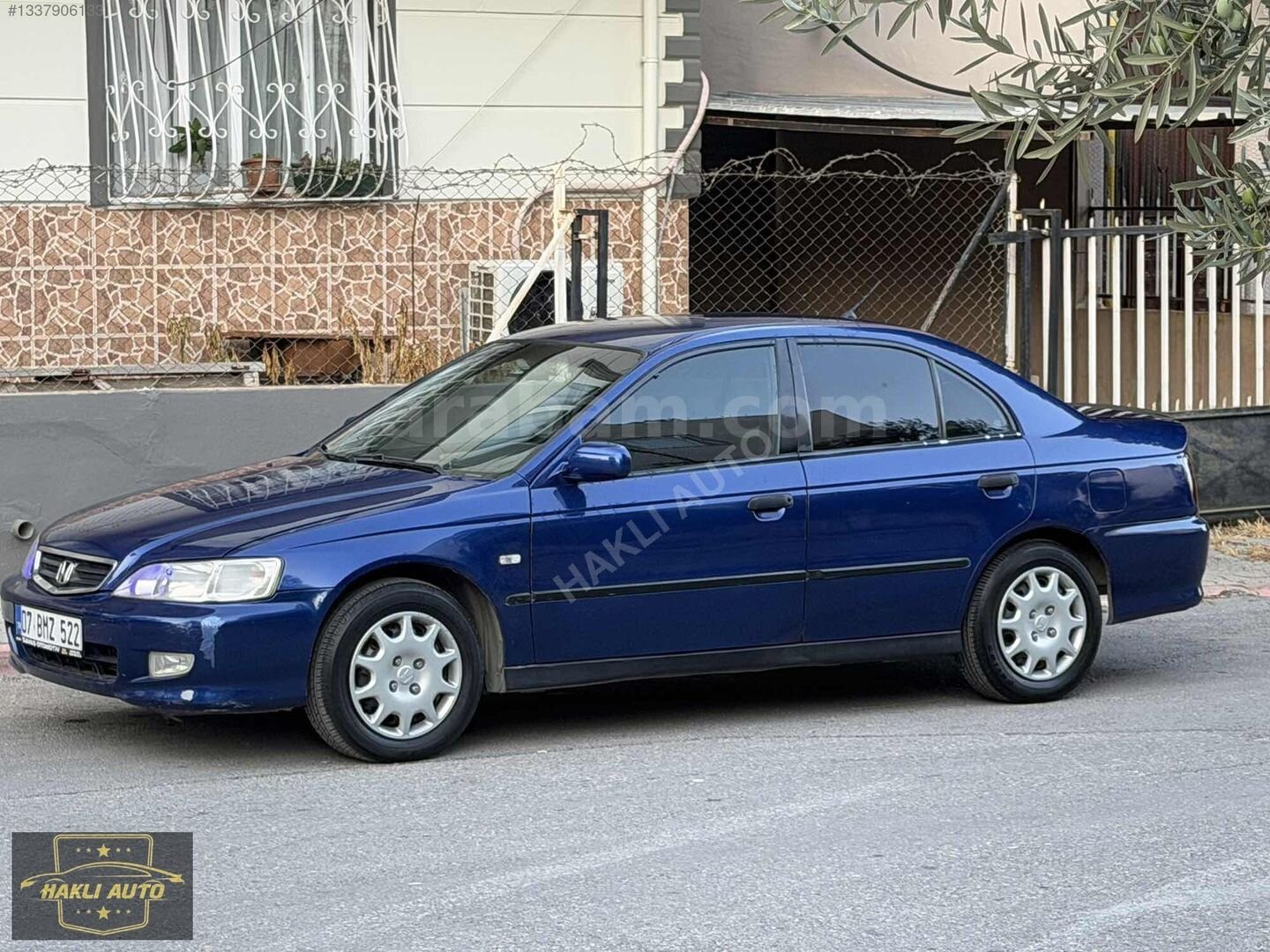 Galeriden Honda Accord 1.8 LS 2001 Model Mersin 400.000 km Lacivert 6