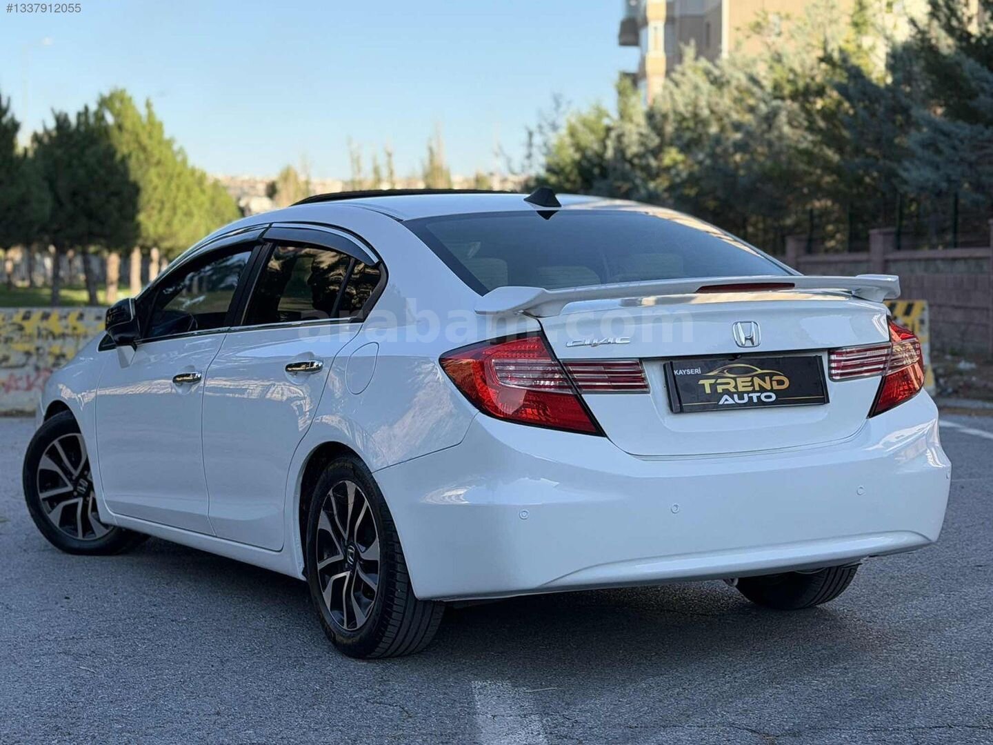 Galeriden Honda Civic 1.6i VTEC Eco Elegance 2015 Model Kayseri 268.000 km Beyaz 7