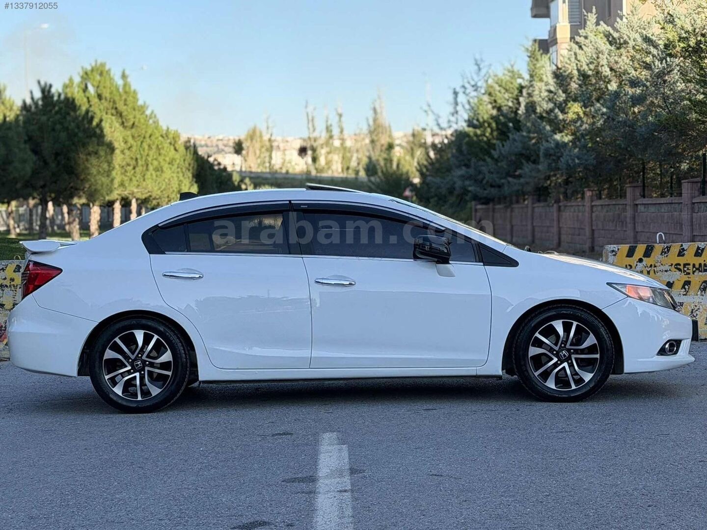 Galeriden Honda Civic 1.6i VTEC Eco Elegance 2015 Model Kayseri 268.000 km Beyaz 5