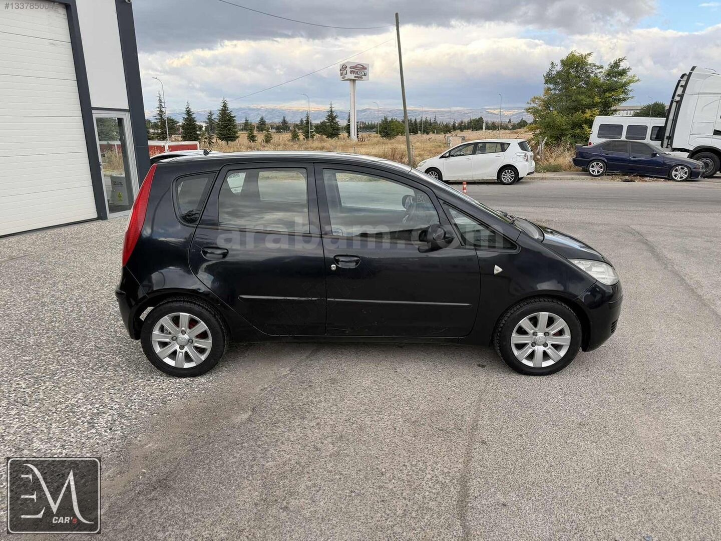 Galeriden Mitsubishi Colt 1.3 Invite 2009 Model Eskişehir 173.000 km Siyah 5