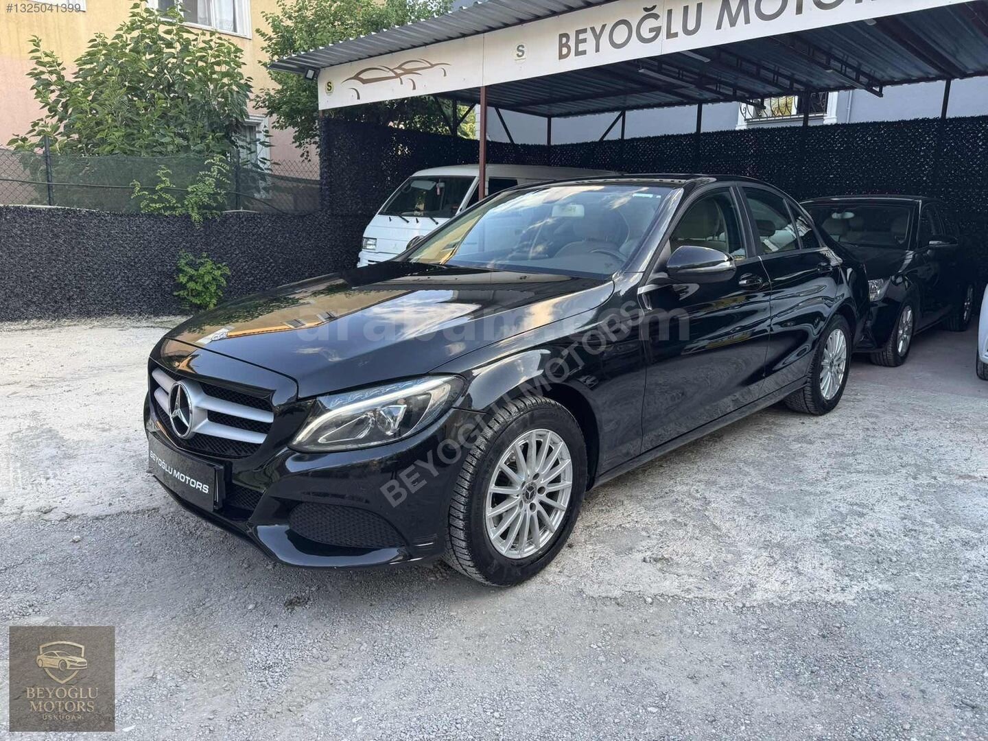Galeriden Mercedes - Benz C 200 D Comfort 2018 Model İstanbul 175.000 km Siyah 1