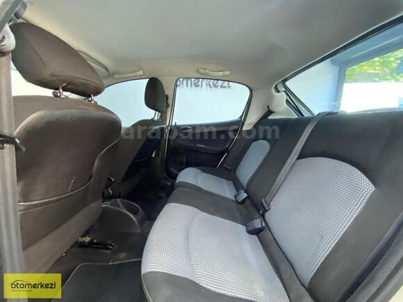 Galeriden Peugeot 206 1.4 Desire 2004 Model İstanbul 153.620 km