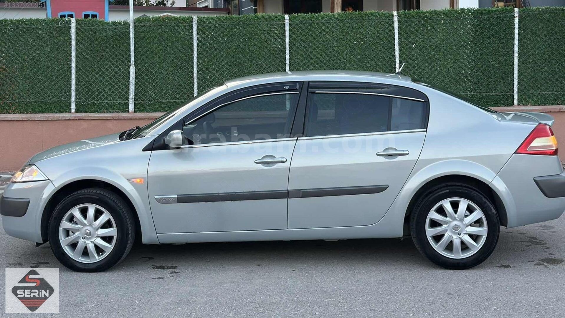 Galeriden Renault Megane 1.6 Dynamique 2004 Model Tokat 194.500 km Gri 5