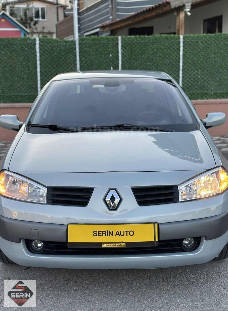 Galeriden Renault Megane 1.6 Dynamique 2004 Model Tokat 194.500 km Gri 2