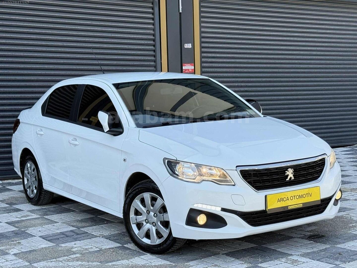 ARCA OTO'DAN 2017 MODEL DÜŞÜK KM HATASIZ AYARINDA CAM GİBİ 2