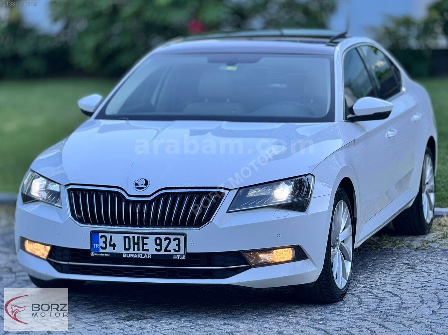 Galeriden Skoda SuperB 1.6 TDI Prestige 2018 Model İstanbul 210.000 km Beyaz 3