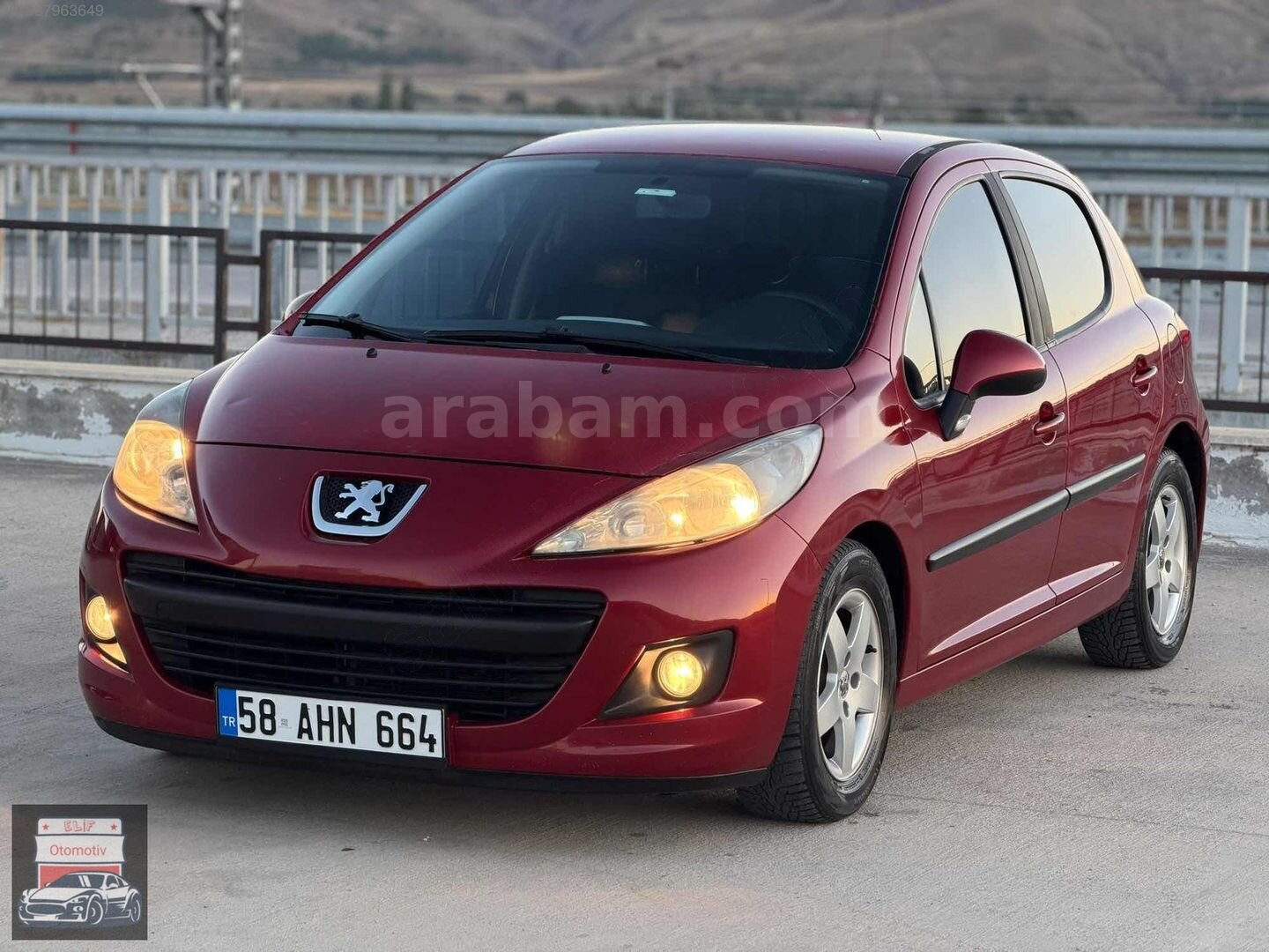 Galeriden Peugeot 207 1.4 Trendy 2010 Model Sivas 172.000 km Kırmızı 2