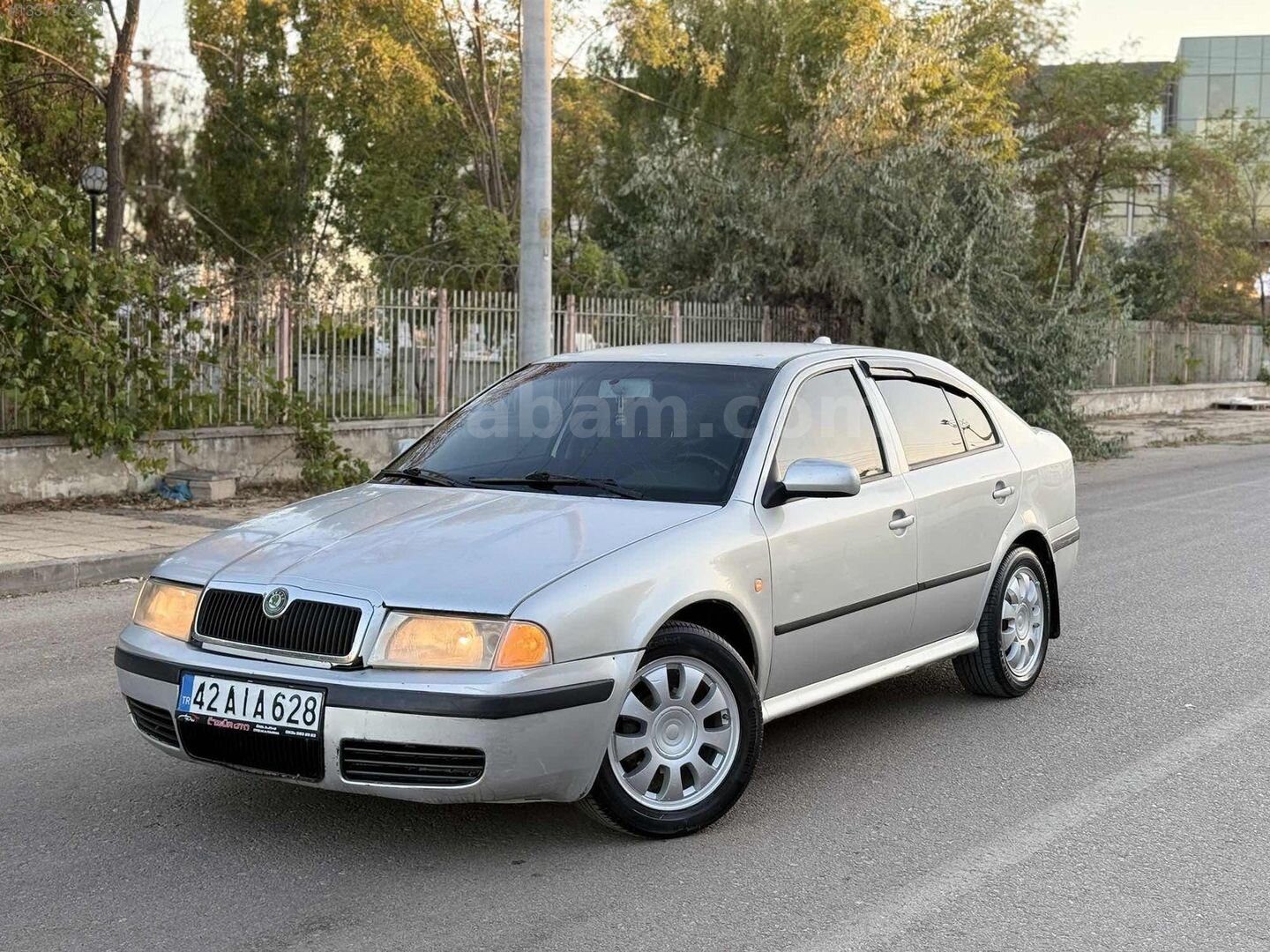 2004 1.6 LPG'Lİ OCTAVİA HATASIZ AYARINDA 2 PARÇA LOKAL BOYA 5