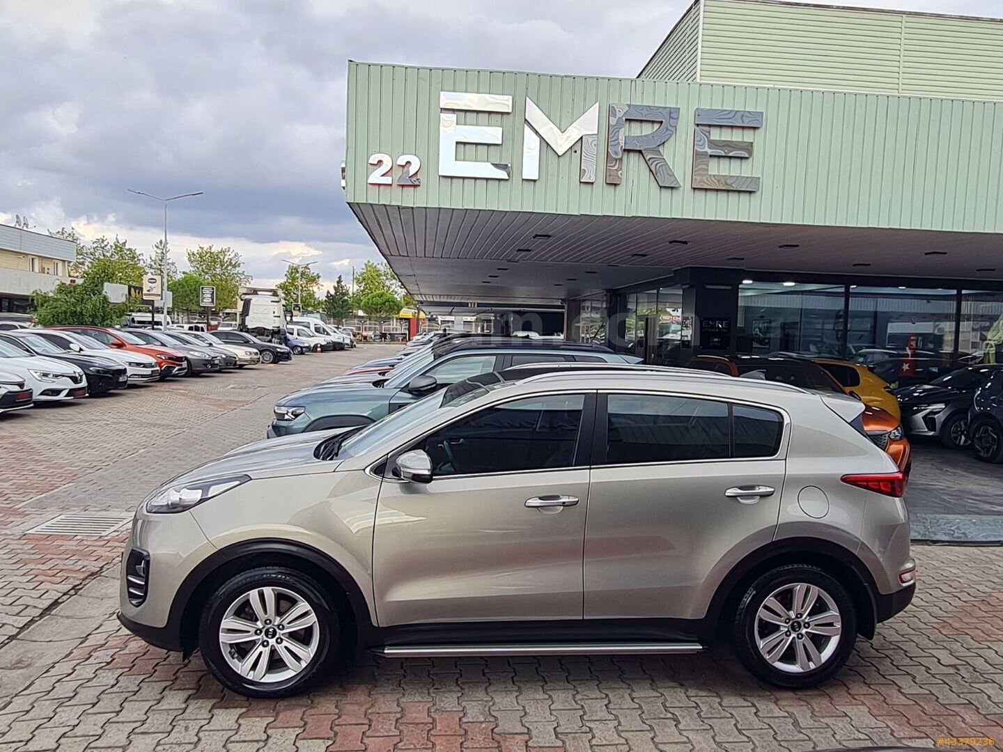 2017 HATASIZ KIA SPORTAGE SADECE 95 BİNDE 1.6 PREMIUM EMSALSİZ 5