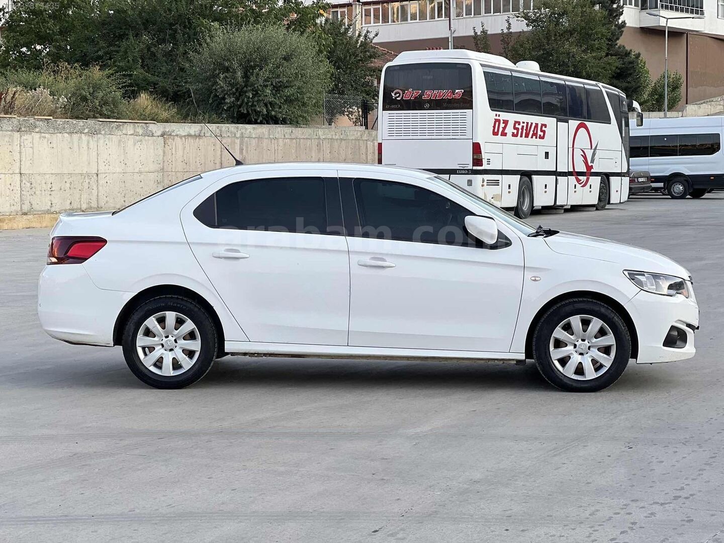 Galeriden Peugeot 301 1.5 BlueHDI Active 2020 Model Yozgat 218.000 km Beyaz 4