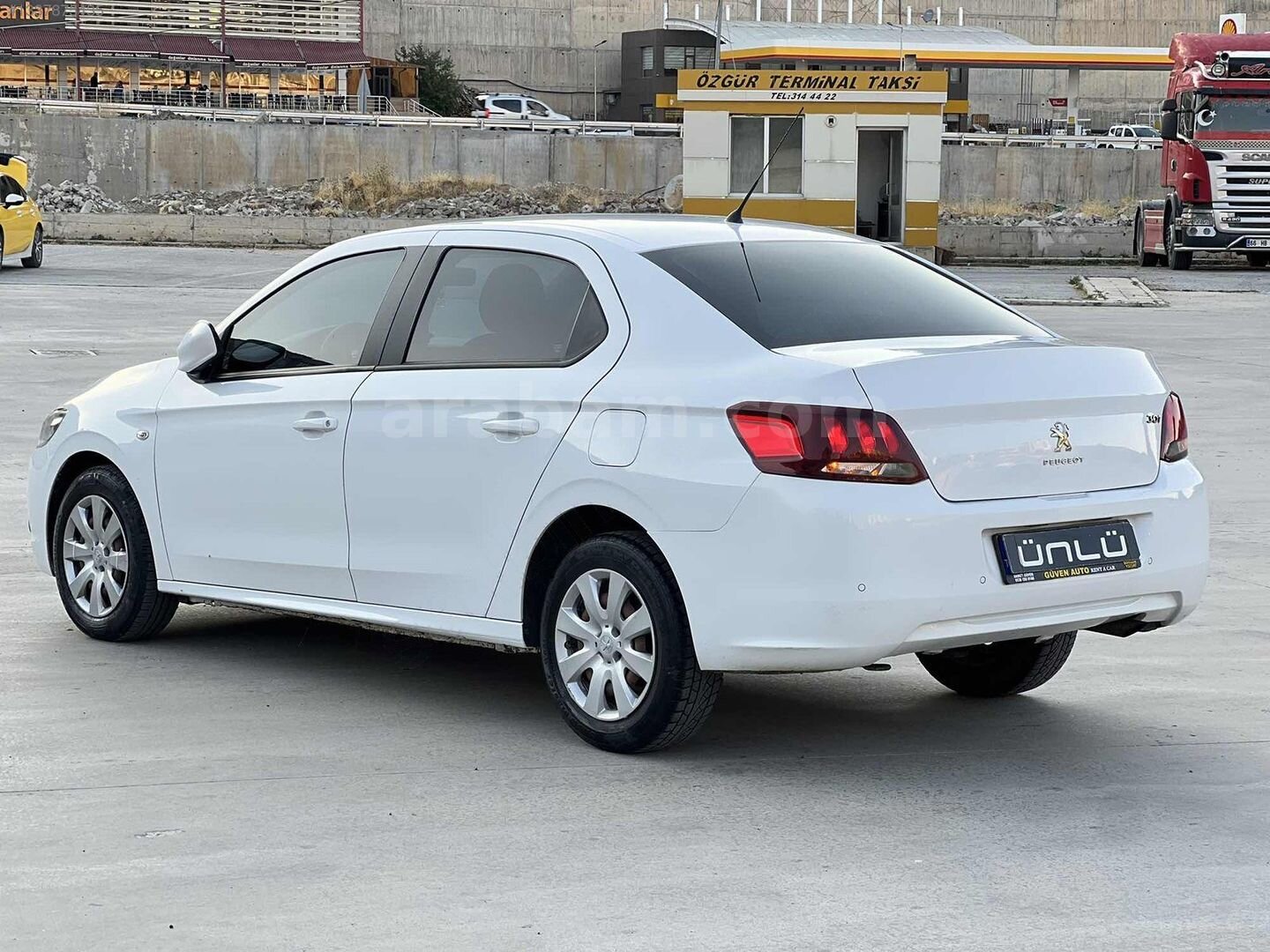 Galeriden Peugeot 301 1.5 BlueHDI Active 2020 Model Yozgat 218.000 km Beyaz 7