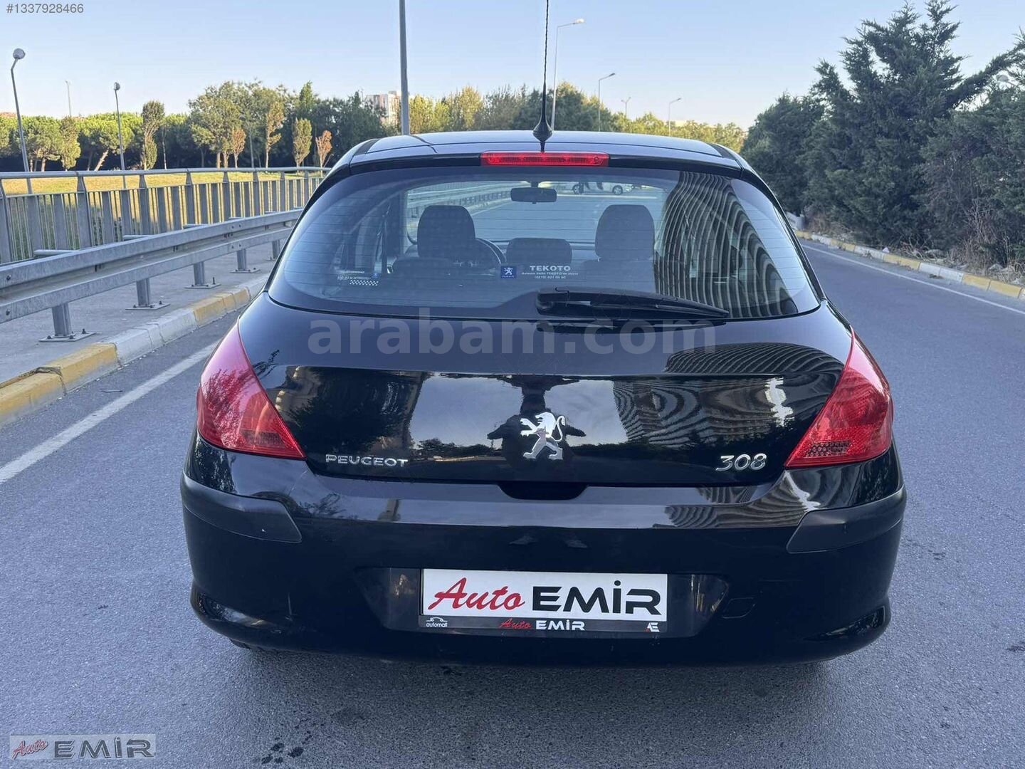 Galeriden Peugeot 308 1.6 HDi Comfort 2009 Model İstanbul 198.000 km Siyah 4