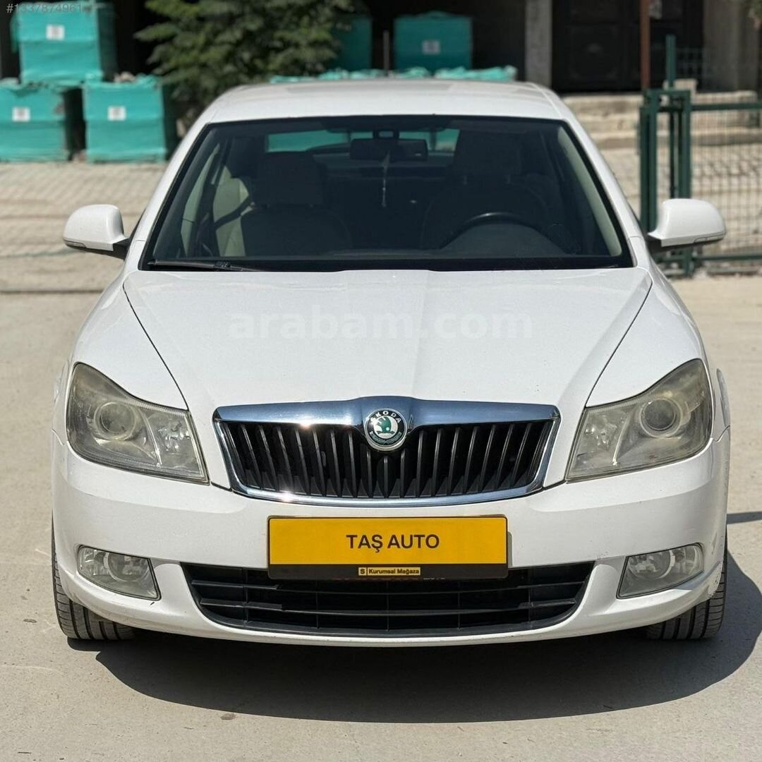 TAŞ AUTO dan hatasız octavia 1