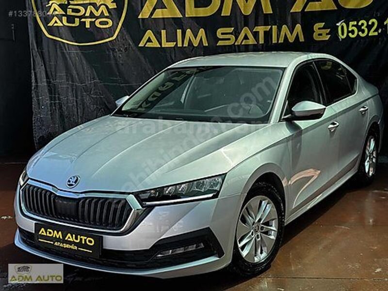 ADM AUTO-2023 SEVİS BAKIMLI 139 BİN KM OCTAVIA 1.0 E-TEC ELİTE..