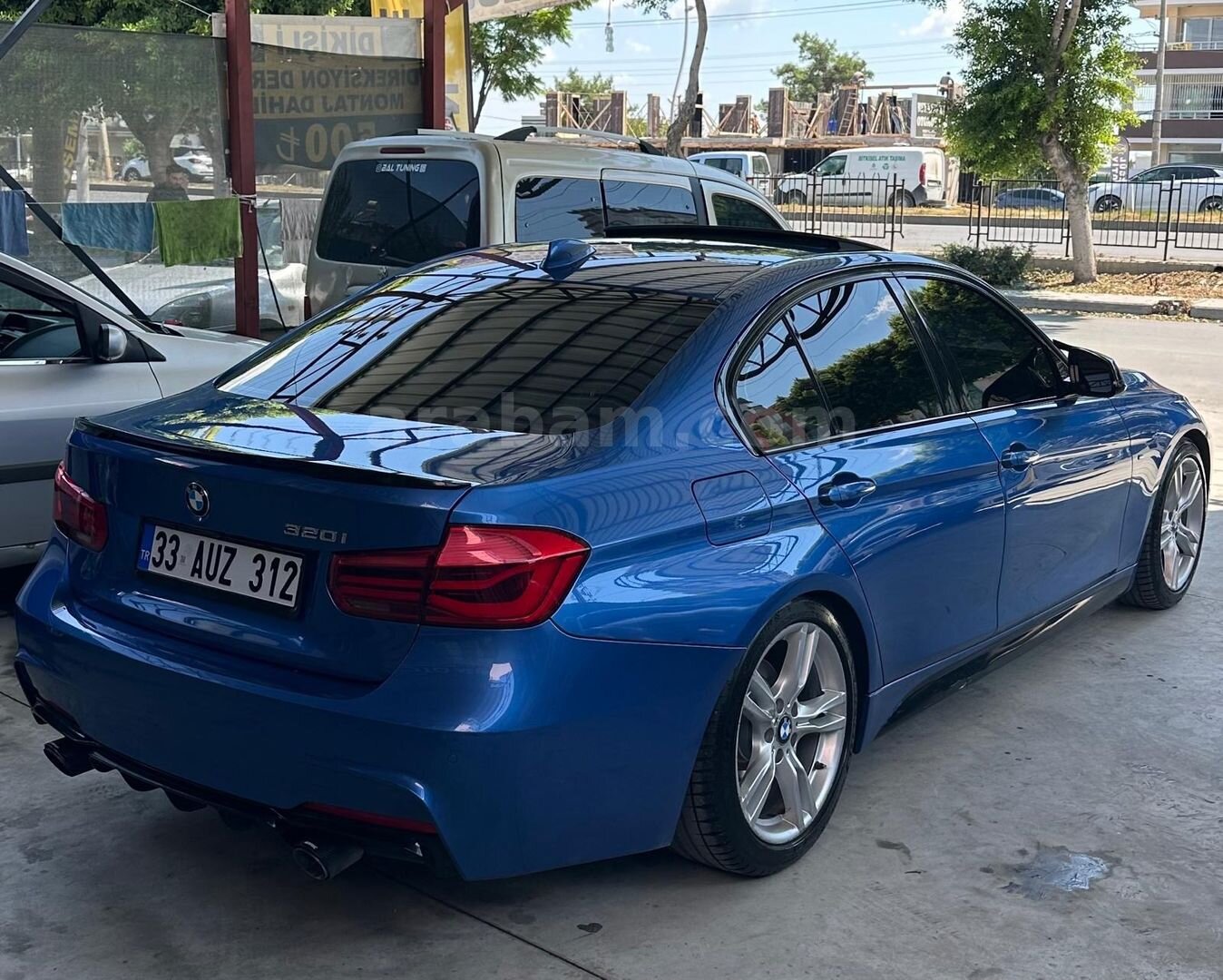 Sahibinden BMW 3 Serisi 320i ED 40th Year Edition 2016 Model Mersin 208.000 km Mavi 2