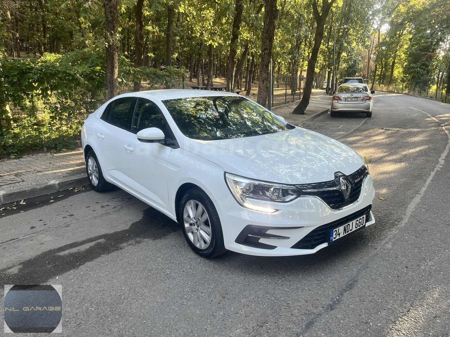 Galeriden Renault Megane 1.3 TCe Touch 2025 Model İstanbul 34.000 km Beyaz 3