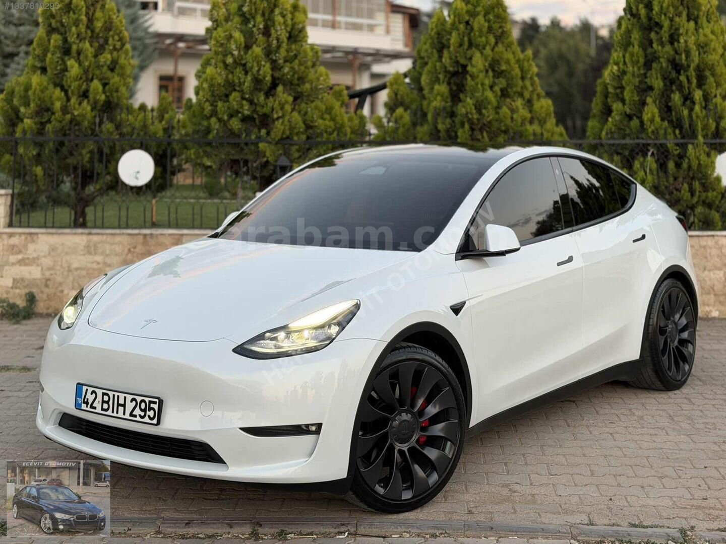 Galeriden Tesla Model Y Performance (Legacy) 2023 Model Konya 60.000 km Beyaz 3