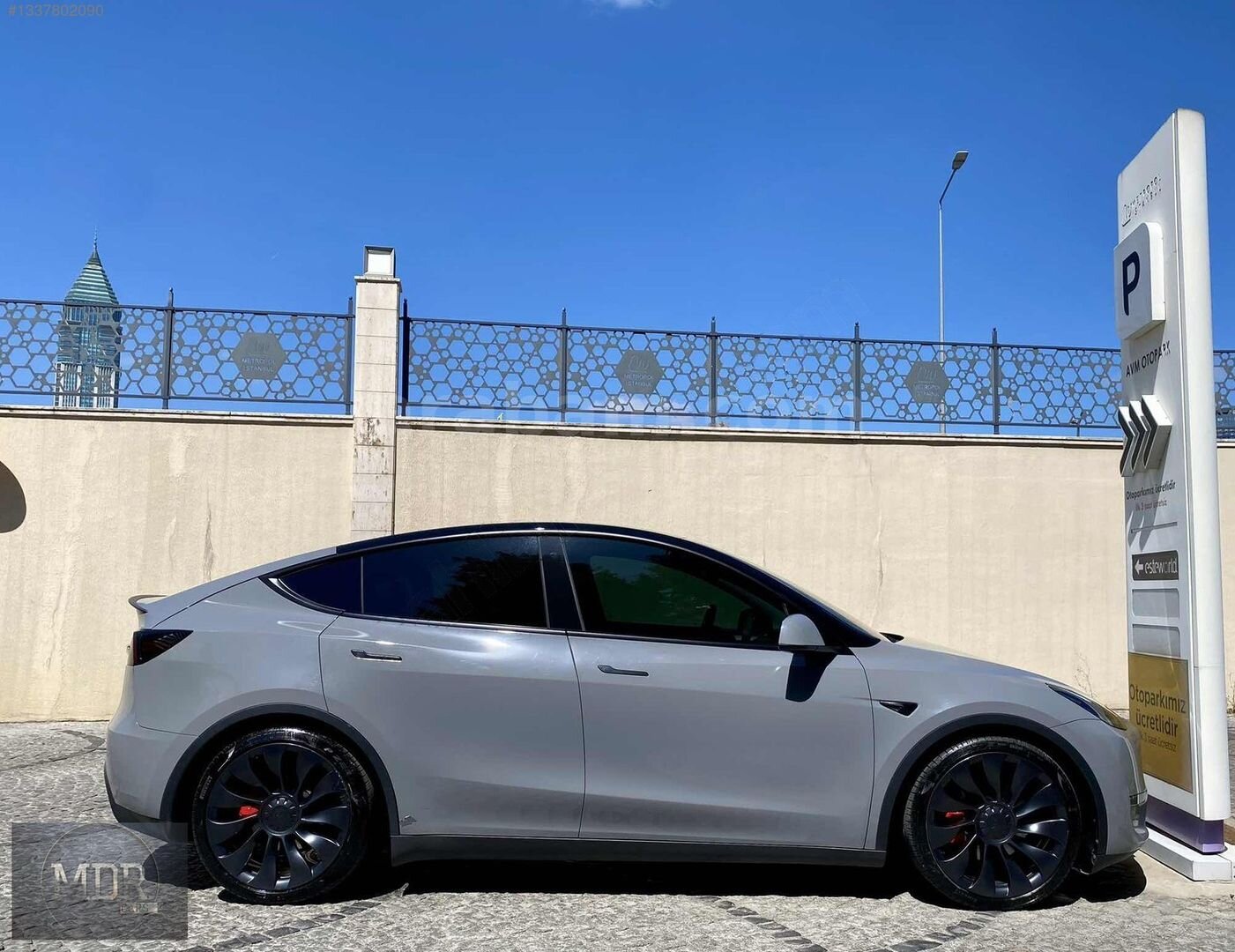 Galeriden Tesla Model Y Performance (Legacy) 2023 Model İstanbul 27.500 km Gri 4