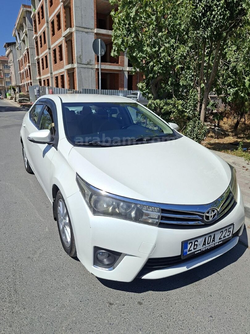 Sahibinden Toyota Corolla 1.4 D-4D Advance 2015 Model İstanbul 408.000 km Beyaz 2