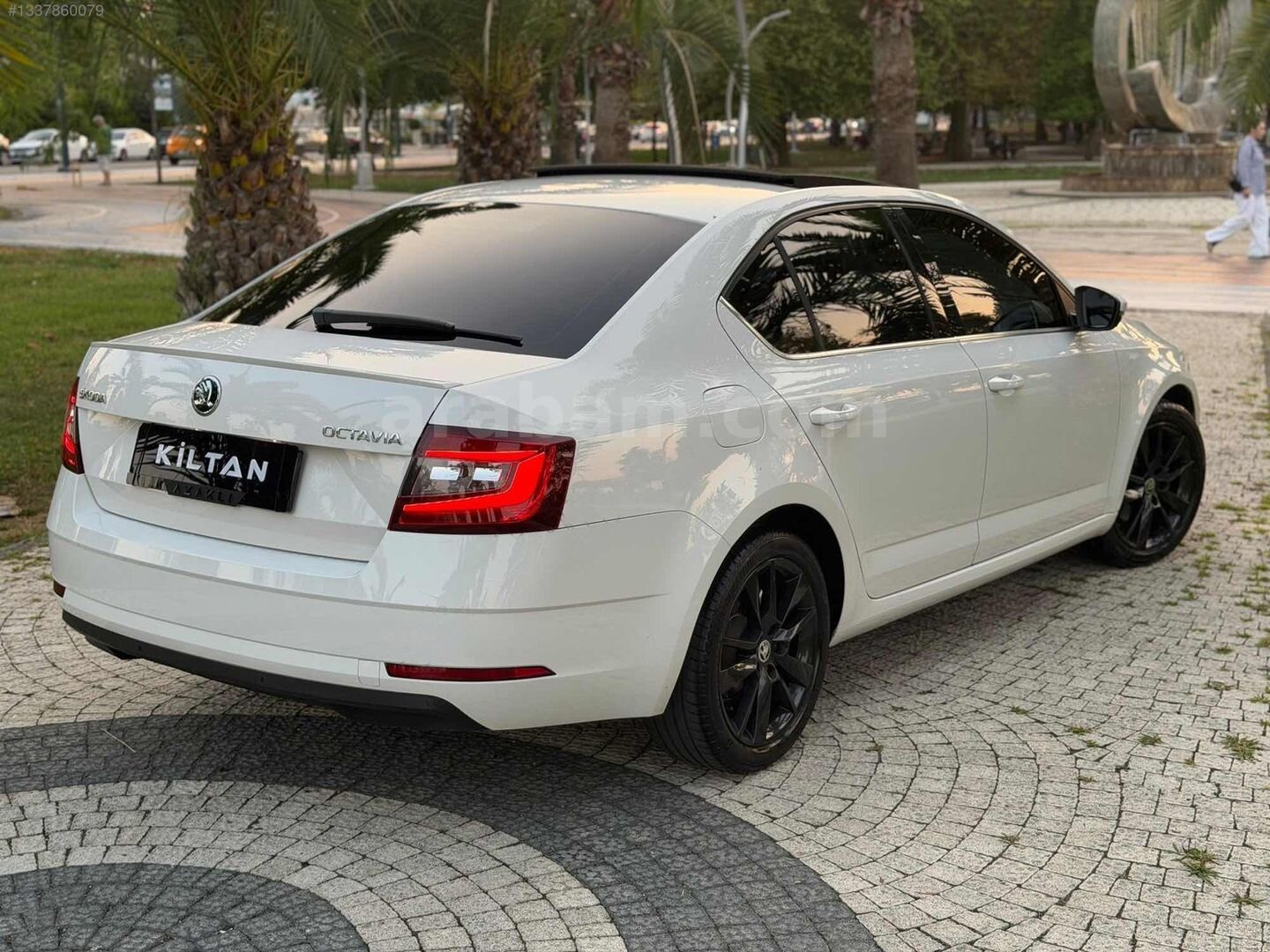 2017 HATASIZ SKODA OCTAVİA 1.4 TSI SPORT CAM TAVAN OTOMATİK 7