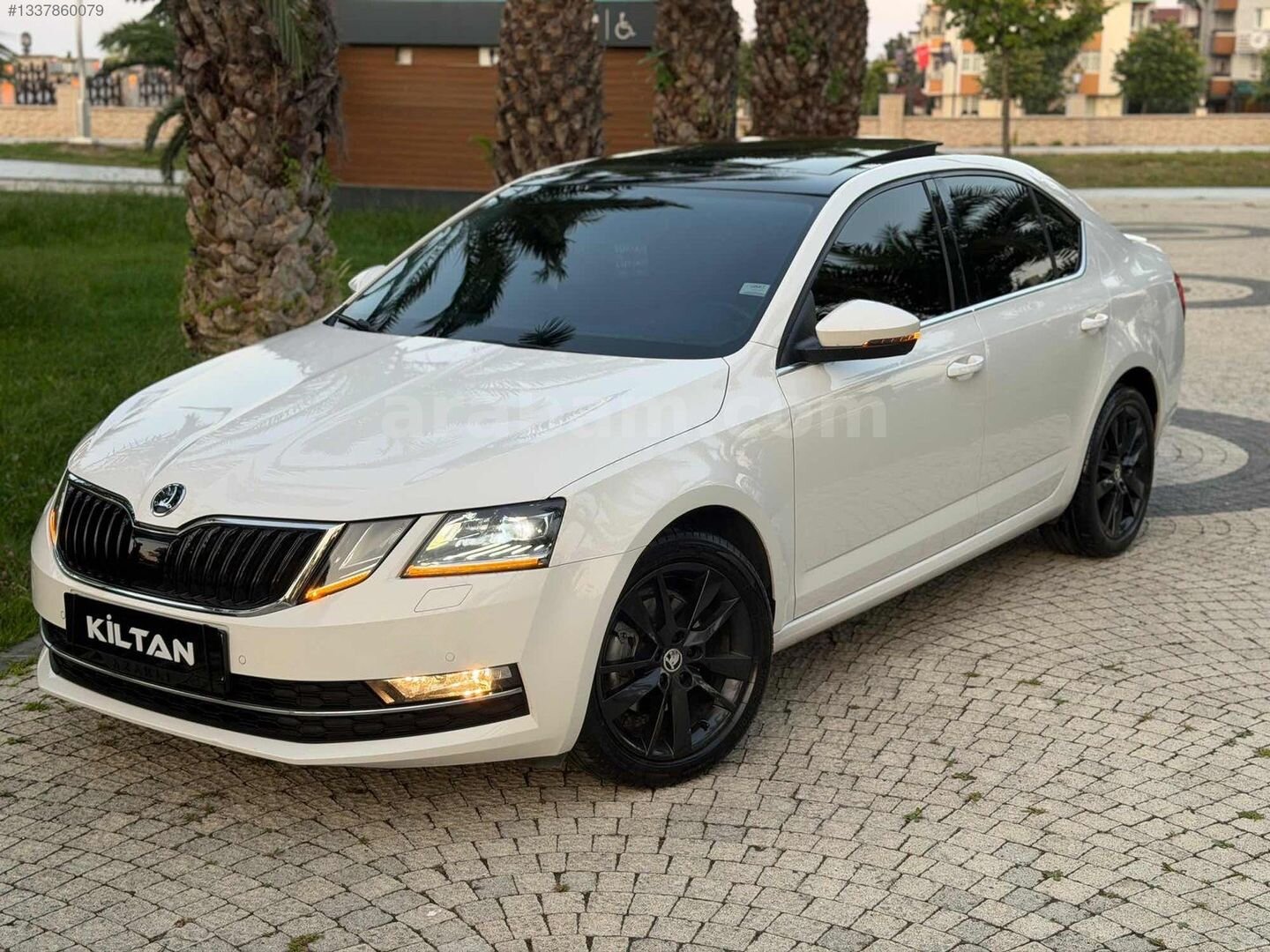 2017 HATASIZ SKODA OCTAVİA 1.4 TSI SPORT CAM TAVAN OTOMATİK 1