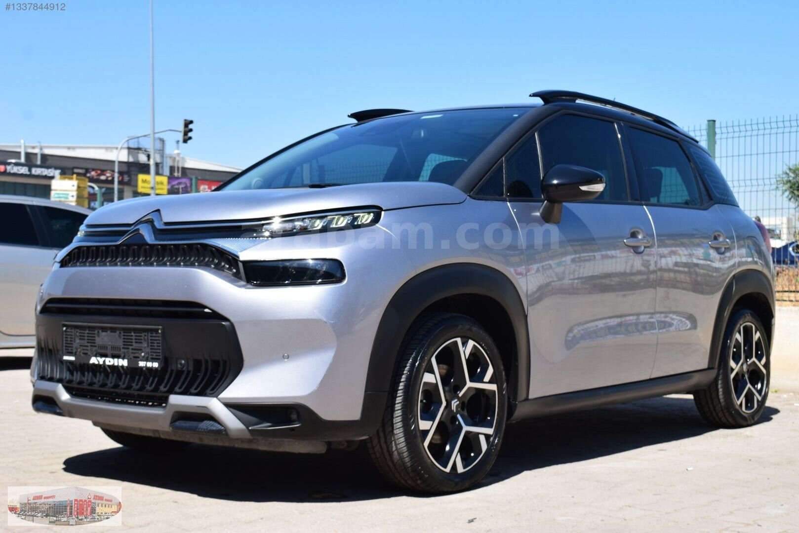 Galeriden Citroen C3 Aircross 1.2 PureTech Shine 2023 Model Ankara 52.000 km Gri 2
