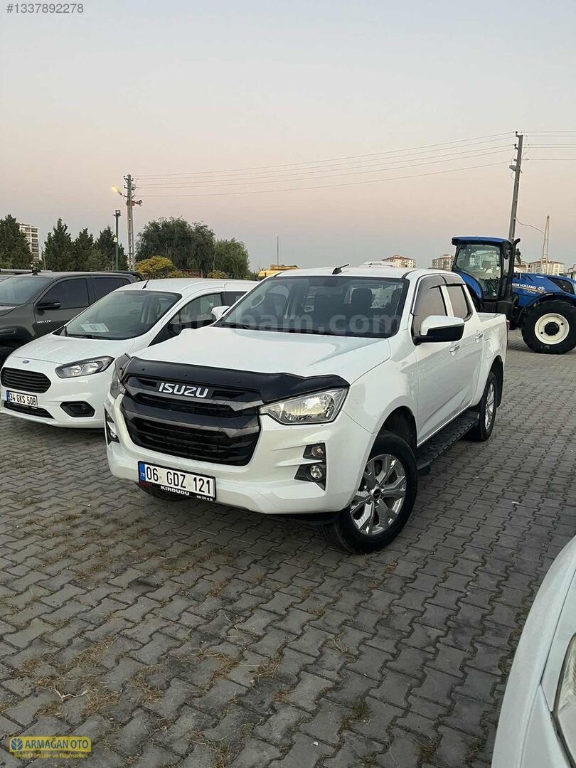 servis bakımlı kusursuz temizlikte ısuzu dmaks v life dolu paket 1