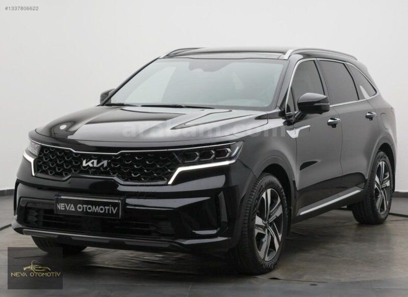 HATASIZ / 2022 KİA SORENTO 1.6 TGDI HEV PRESTİGE 4X4 / 97.000 KM 1