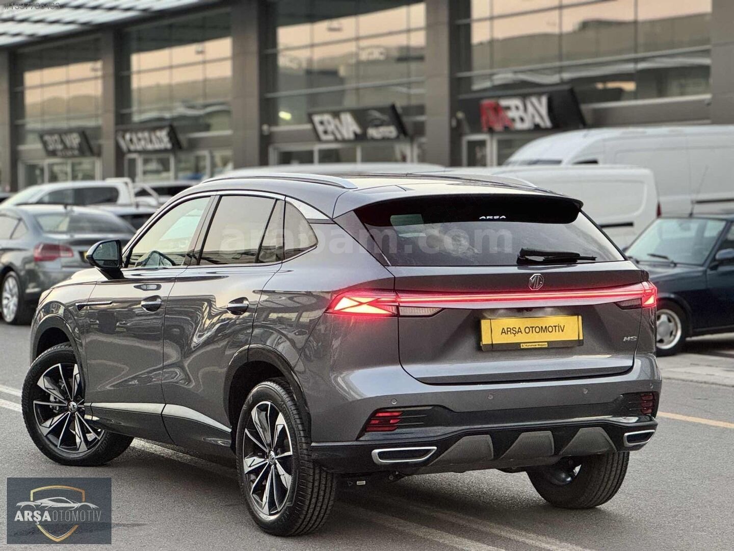 ARŞA OTOMOTİV DEN 2024-MG-LUXURY 8 BİN KM SERVİS BAKIMLI MG 4