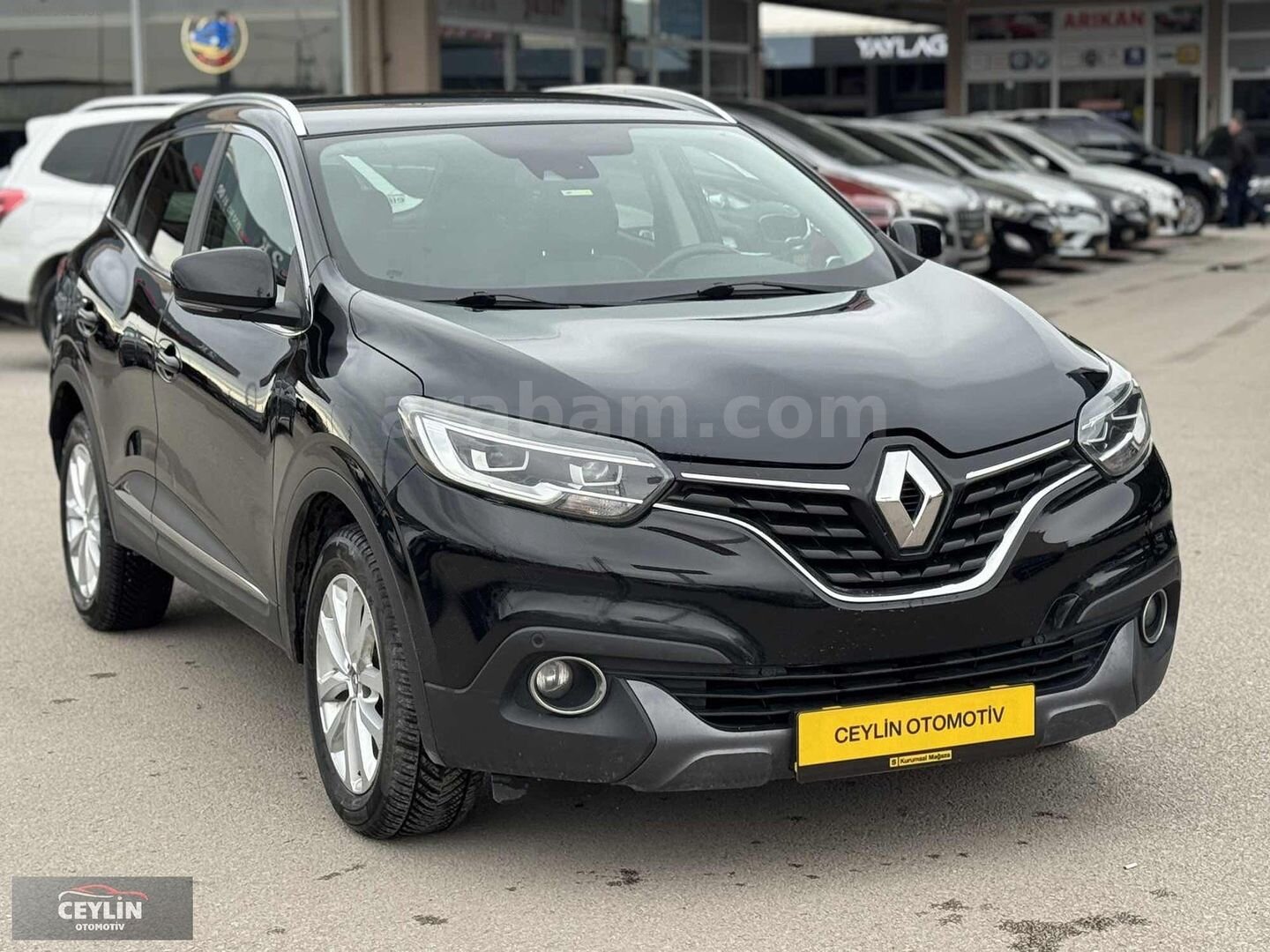 Ceylin'den OTOMATİK Kadjar 1.5 dci İcon Bakımlı 2