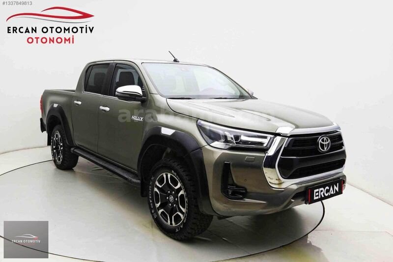 ERCAN OTOMOTİV DEN BOYASIZ 2023 HİLUX Hİ-CRUİSER 4X4