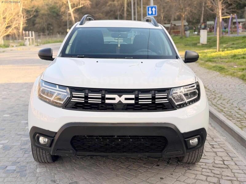TEM MOTORS'TAN 2023 MODEL DACİA DUSTER