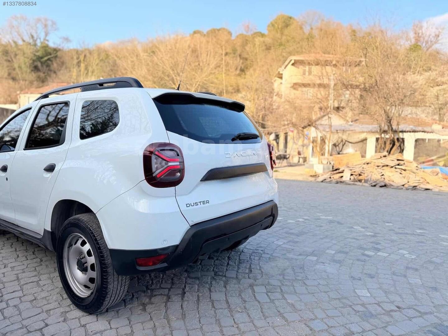 TEM MOTORS'TAN 2023 MODEL DACİA DUSTER 7