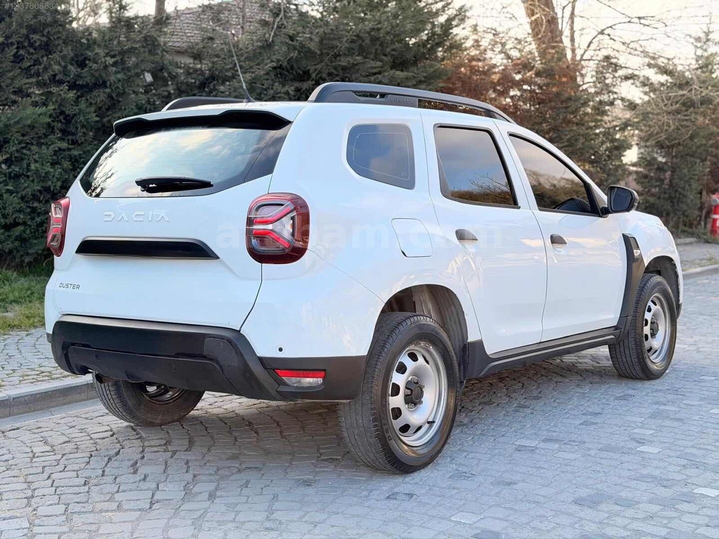 TEM MOTORS'TAN 2023 MODEL DACİA DUSTER 5