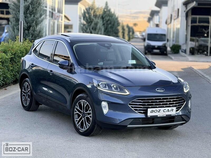 BOZCAR FORD KUGA DİZEL TİTANIUM 73 KM HEAD UP E.BAGAJ 4K ISITMA
