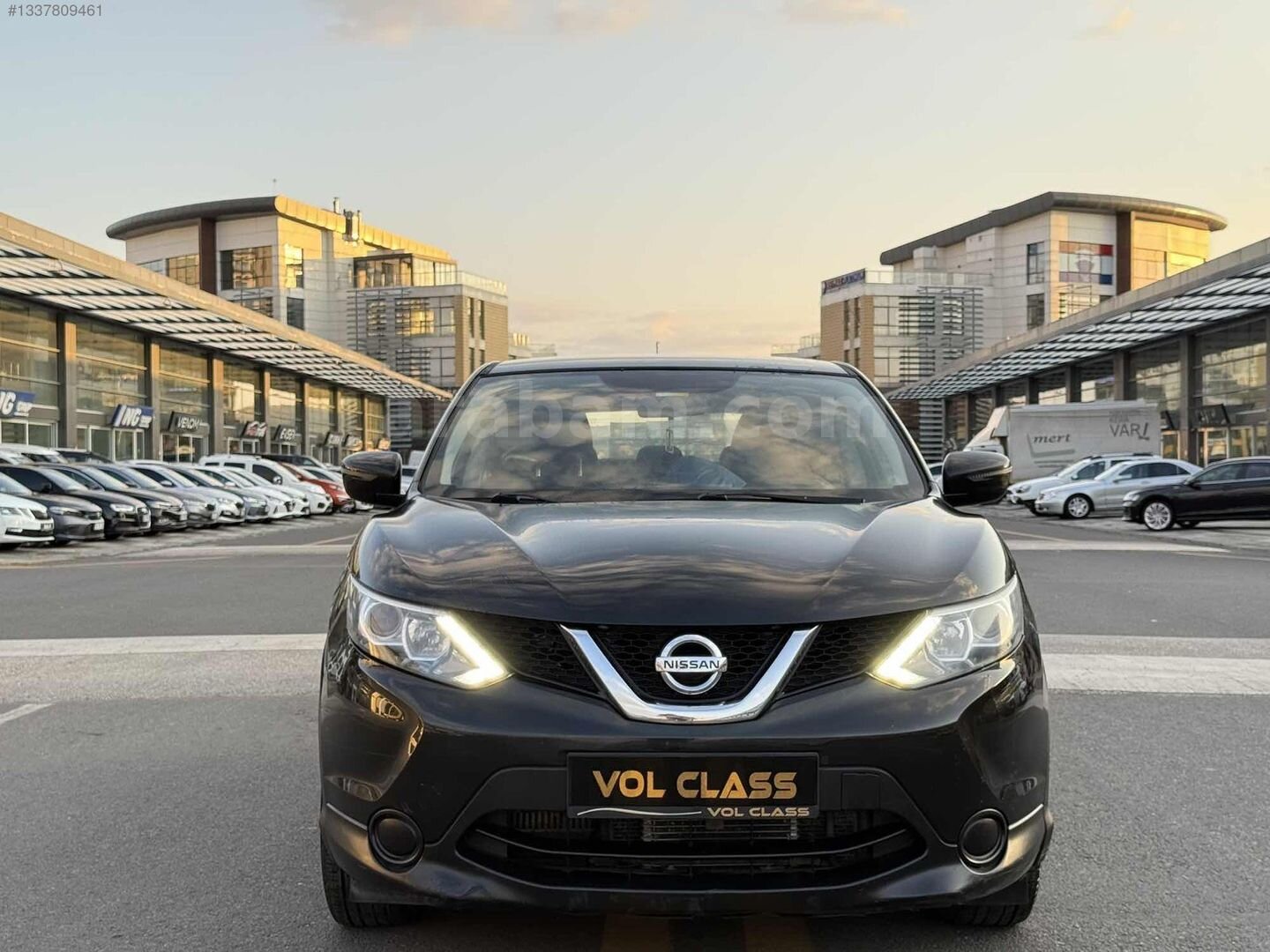 OTOMATİK HATASIZ BOYASIZ 123 BİN KM QASHQAİ 2