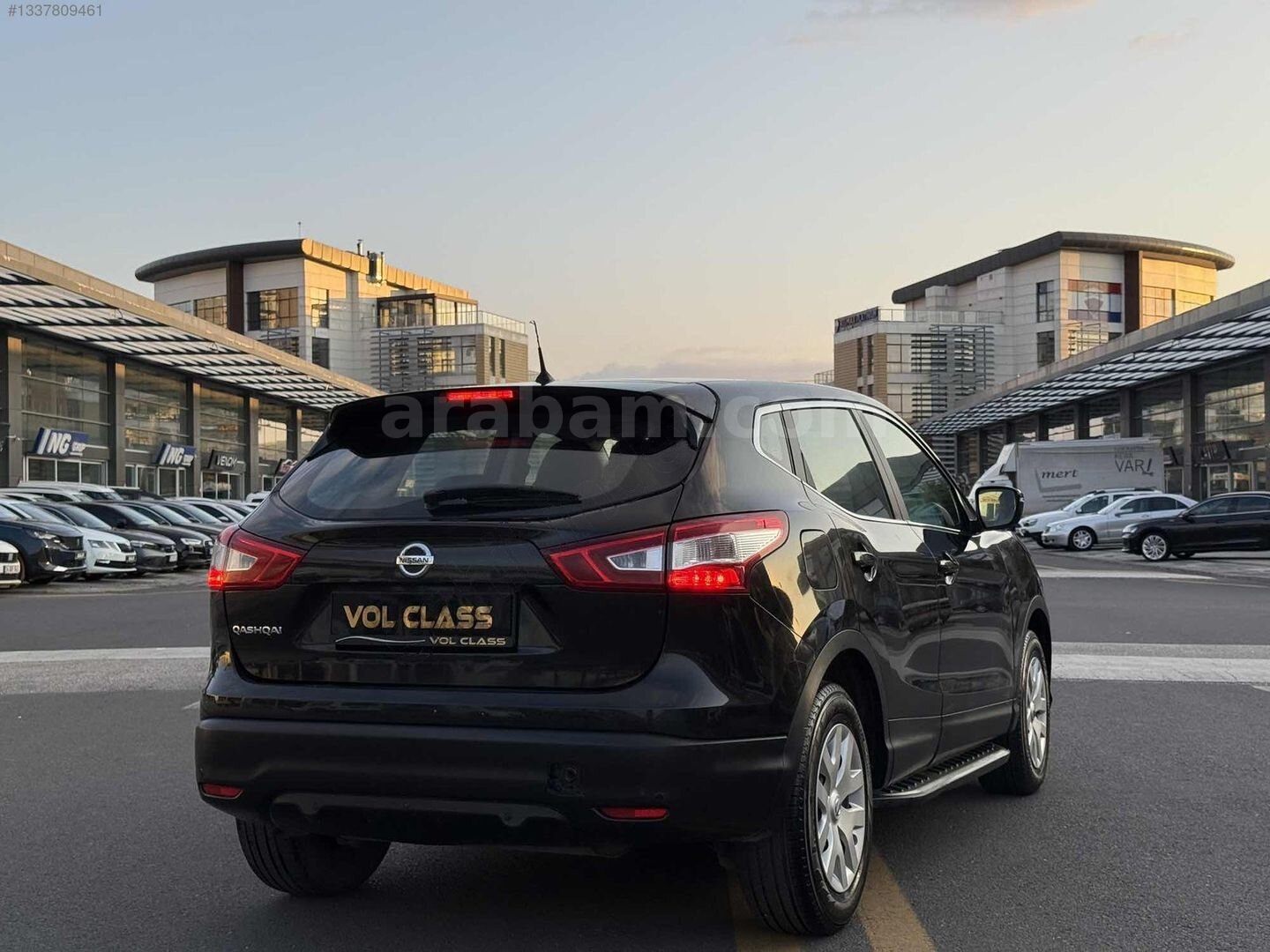 OTOMATİK HATASIZ BOYASIZ 123 BİN KM QASHQAİ 6