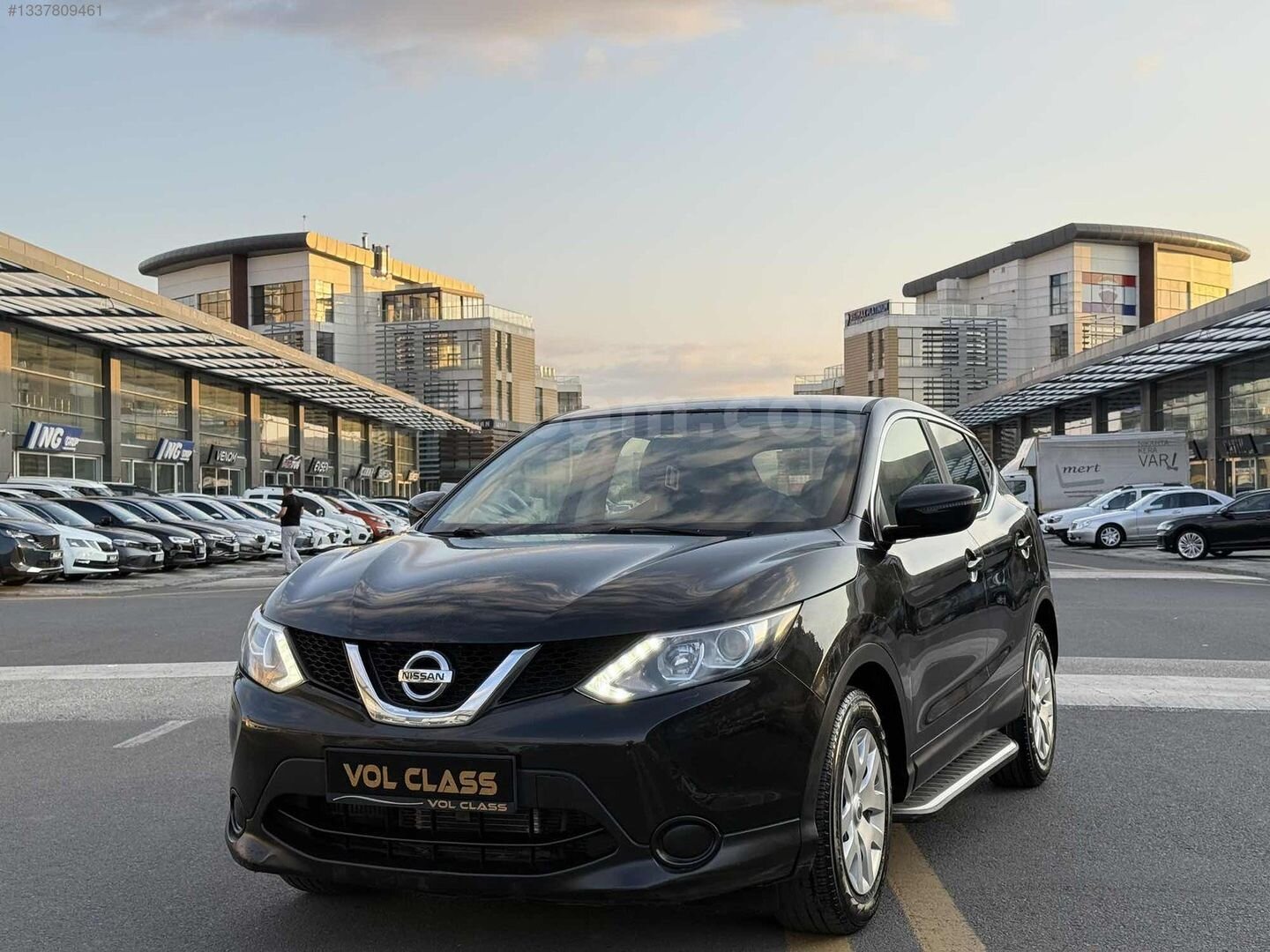 OTOMATİK HATASIZ BOYASIZ 123 BİN KM QASHQAİ 1