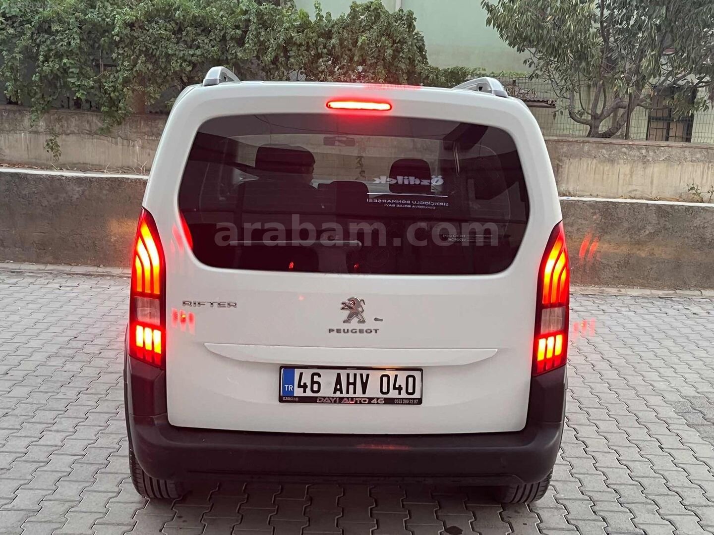 Galeriden Peugeot Rifter 1.5 BlueHDI Active 2019 Model Kahramanmaraş 205.000 km Beyaz 6