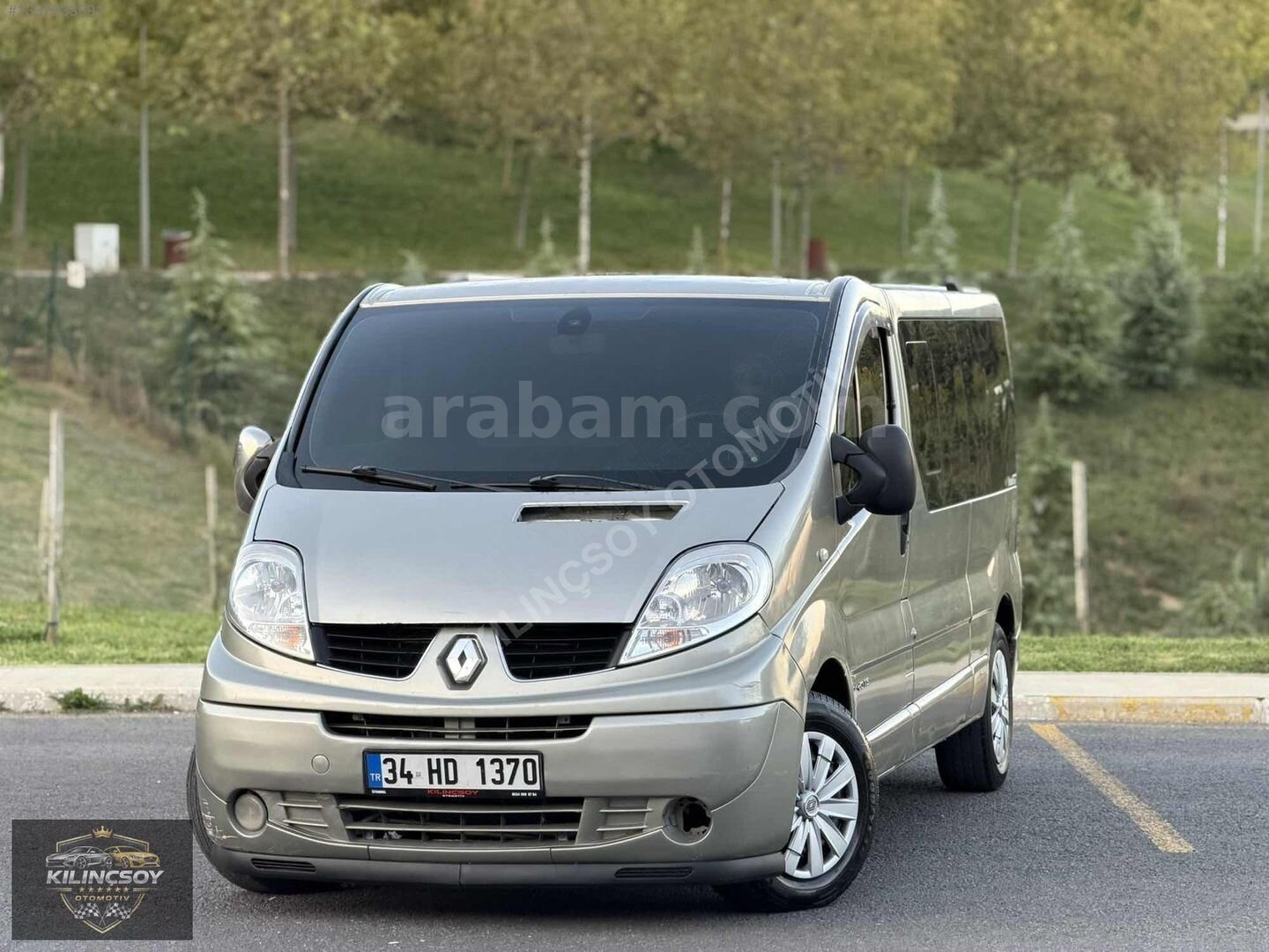 Galeriden Renault Trafic 2.0 DCI Grand Confort 2011 Model İstanbul 375.000 km Füme 3