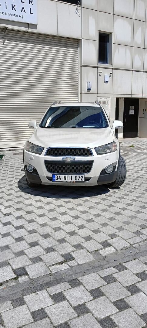 Sahibinden Chevrolet Captiva 2.0 D LTZ 2012 Model İstanbul 220.000 km Beyaz 5