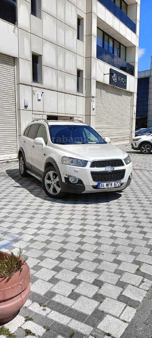 Sahibinden Chevrolet Captiva 2.0 D LTZ 2012 Model İstanbul 220.000 km Beyaz 1