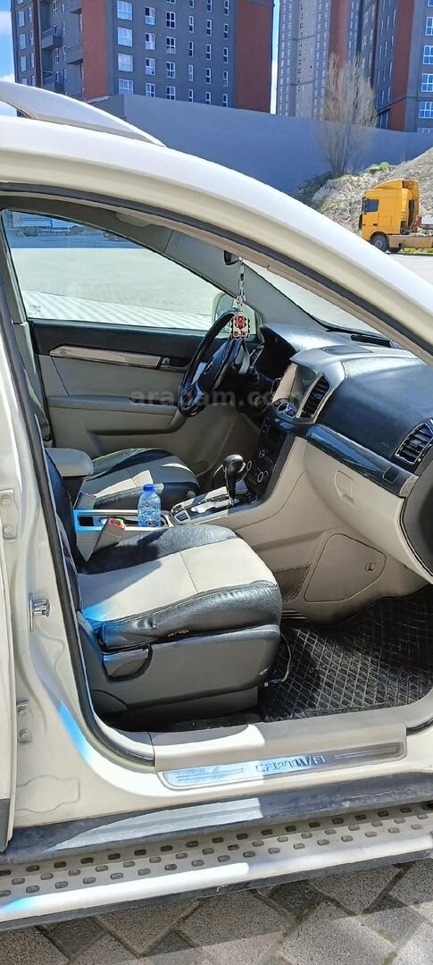 Sahibinden Chevrolet Captiva 2.0 D LTZ 2012 Model İstanbul 220.000 km Beyaz 7