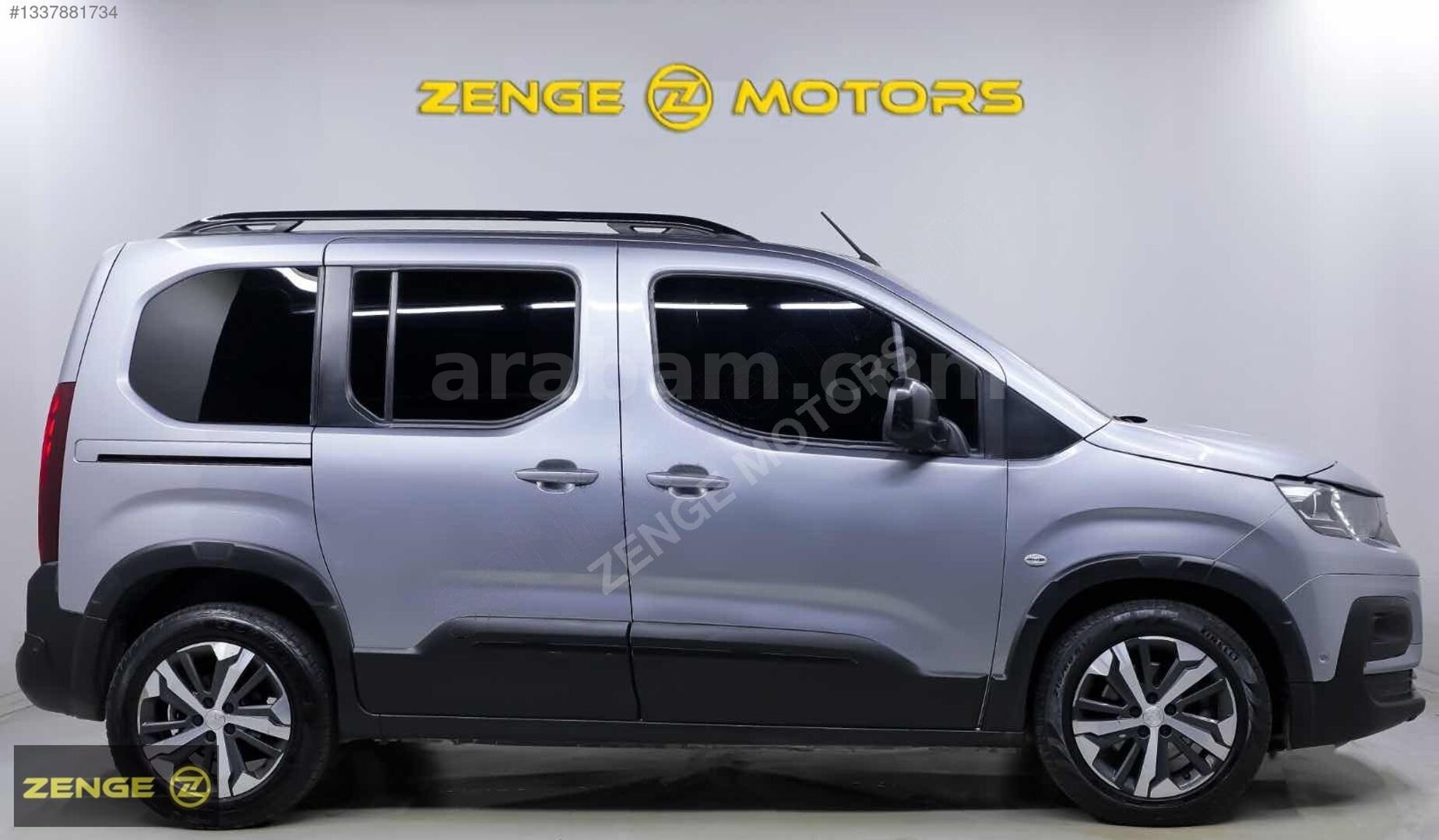 Galeriden Peugeot Rifter 1.5 BlueHDI GT 2023 Model İstanbul 60.000 km Gri 3
