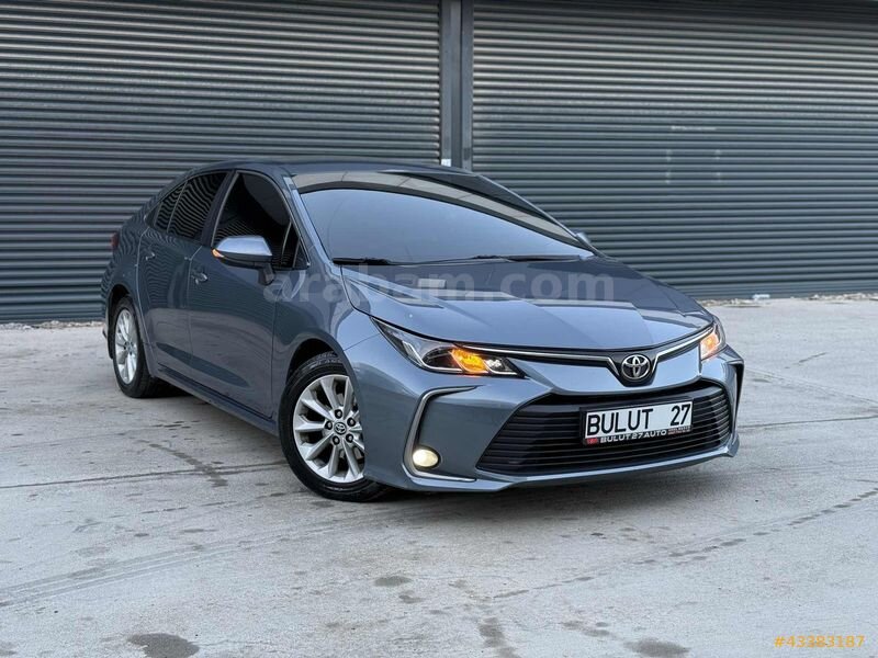 Galeriden Toyota Corolla 1.5 Dream 2022 Model Gaziantep 163.867 km Gri 1