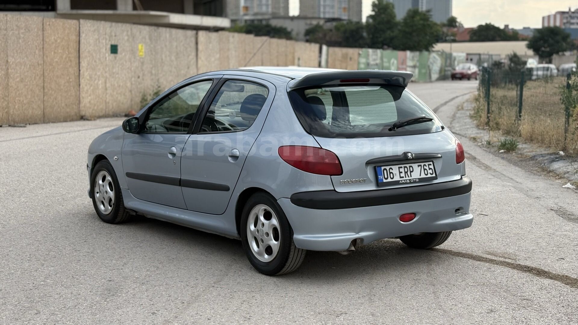 ÜÇEL - Peugeot 206 1.4 XR Otomatik 4