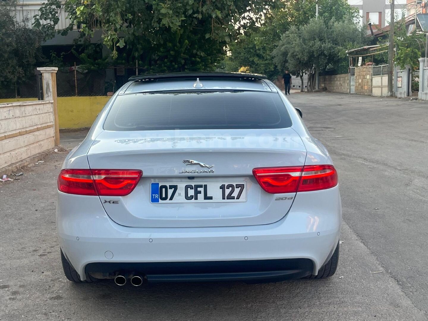 Sahibinden Jaguar XE 2.0 D Prestige Plus 2015 Model Antalya 175.000 km Beyaz 6