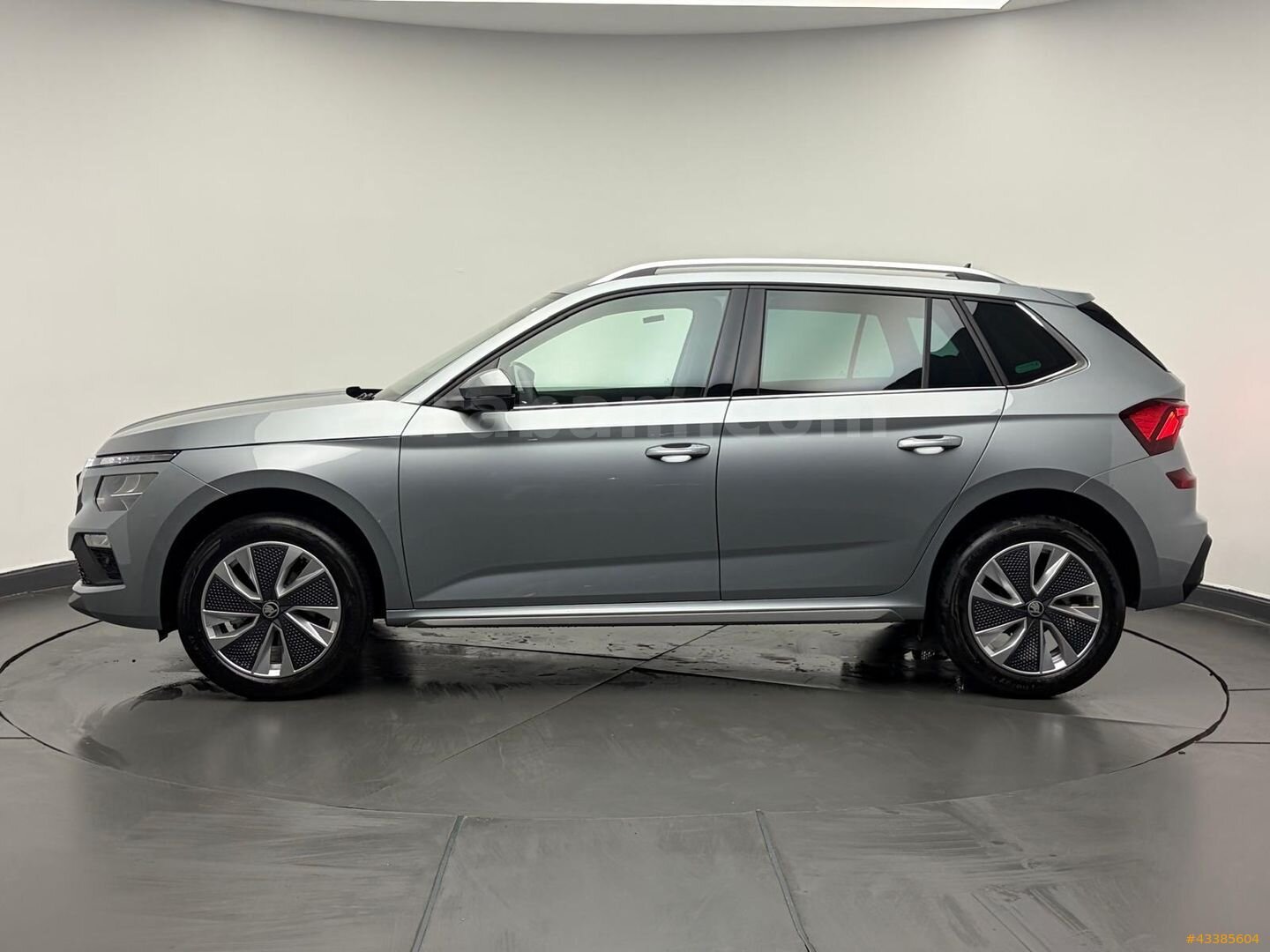 1.0 TSI Premium DSG(İLK SAHİBİ & HATASIZ&DÜŞÜK KM&LANSMAN RENK) 5